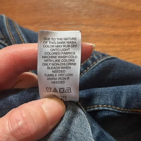 Like new Maurice’s jeggings - Picture 9 of 16